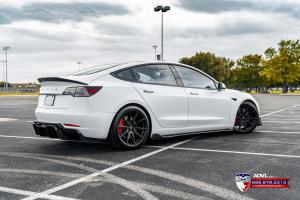 Tesla Model 3 by EVS Motors on ADV.1 Wheels (ADV5.0 FLOWSPEC) 2020 года 